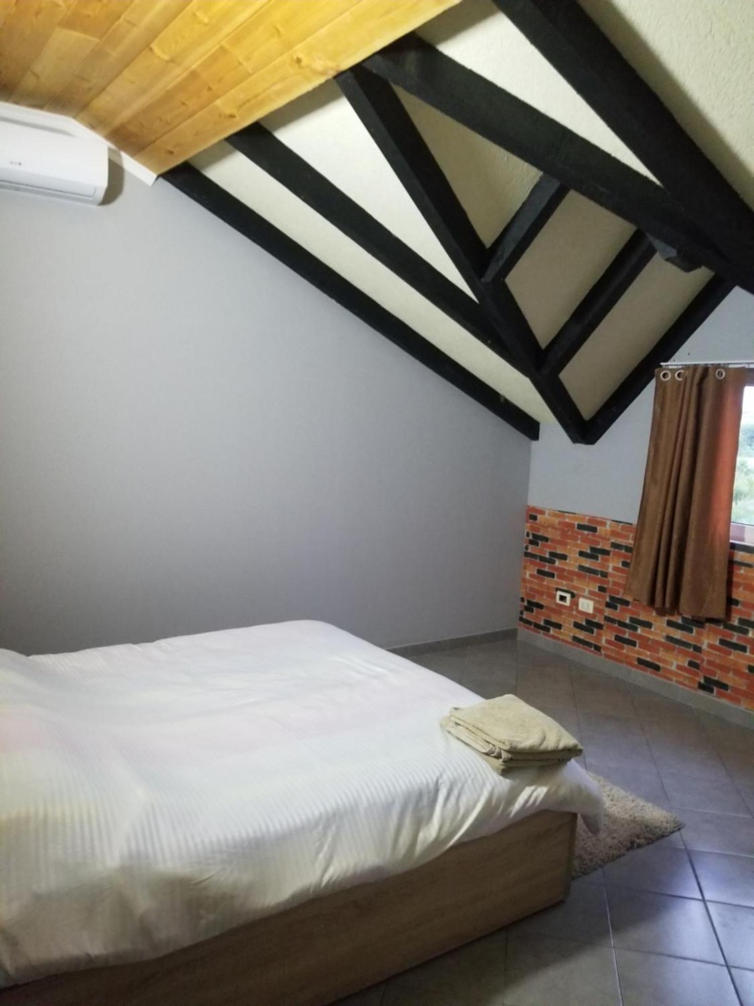 Culaj Bed & Breakfast